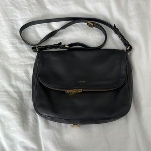 Fossil satchel
